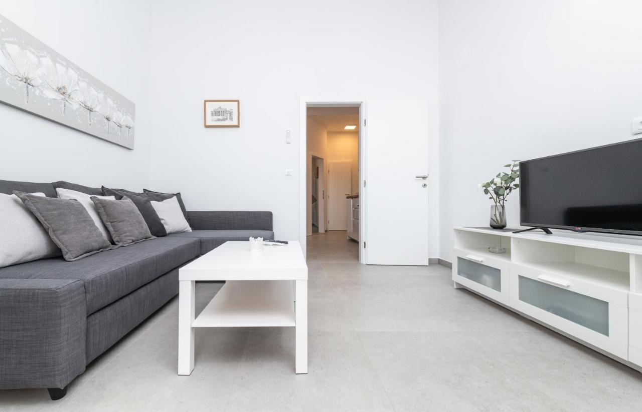 Duće Apartments Matea מראה חיצוני תמונה