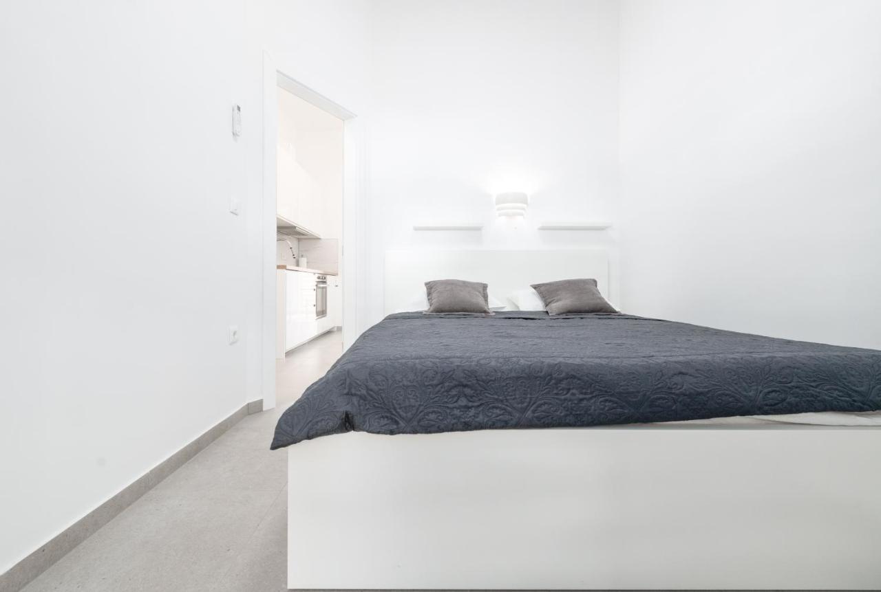 Duće Apartments Matea מראה חיצוני תמונה