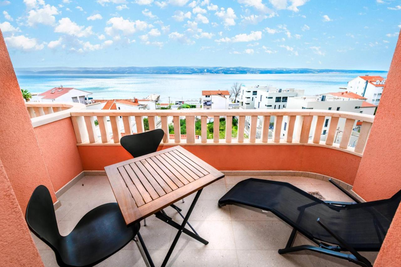 Duće Apartments Matea מראה חיצוני תמונה